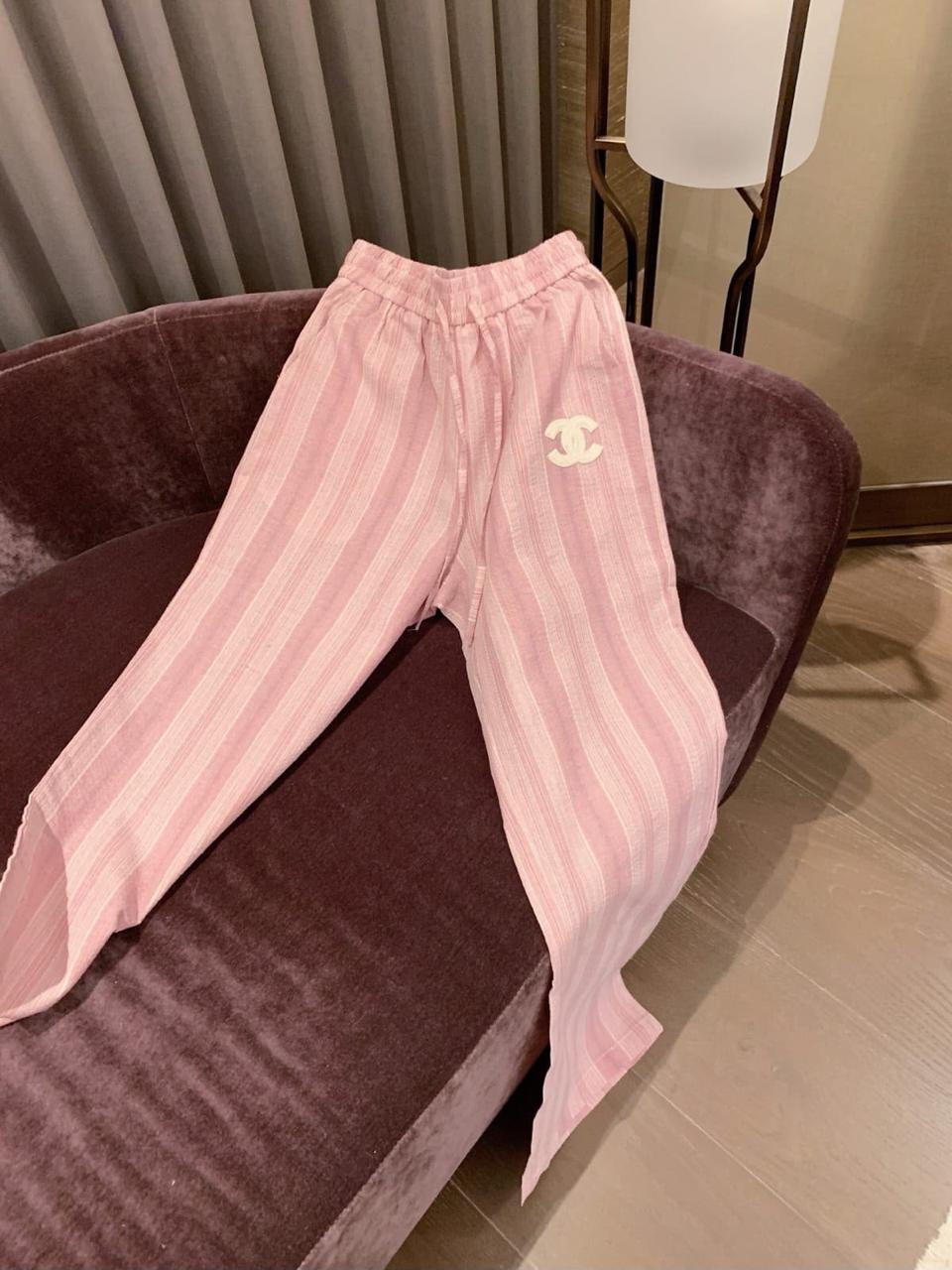 Chanel pants