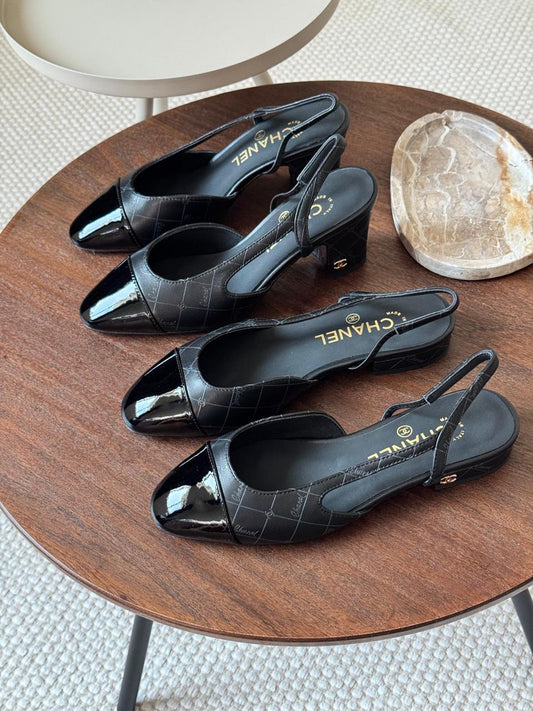 Chanel heels black - low - medium heels