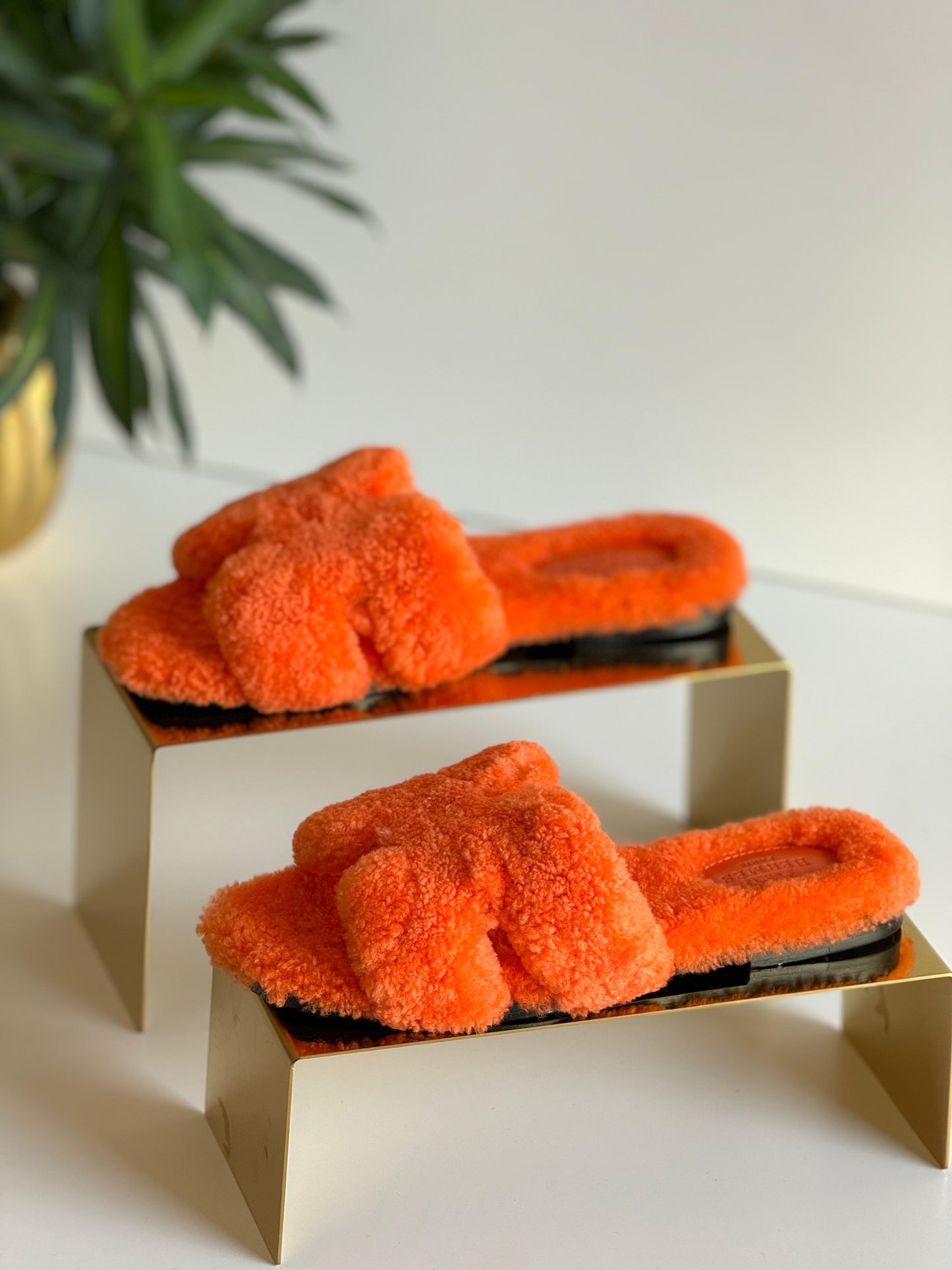 Hermes slippers with fur