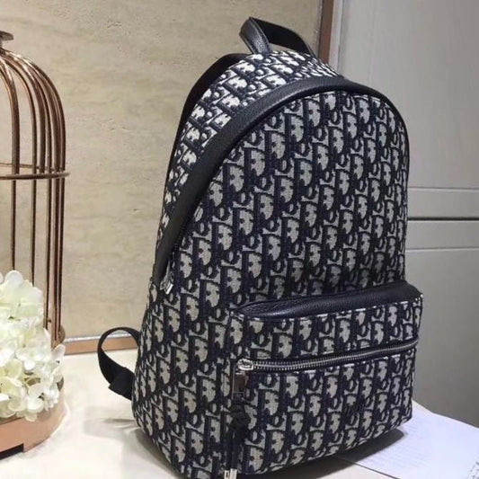 Dior bag - backpack