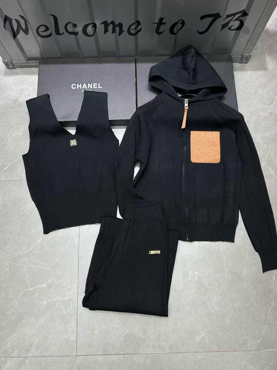 Loewe tracksuit 3 pcs