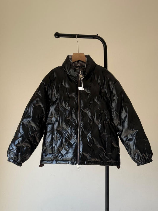 Lv jacker