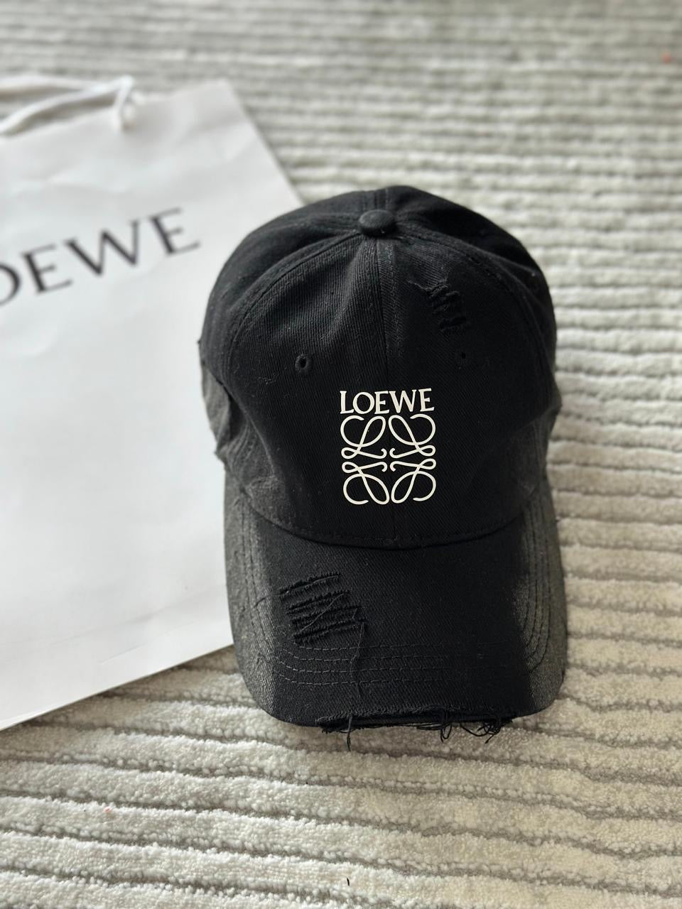 Loewe cap