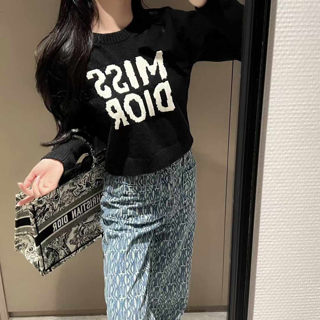 Dior sweater