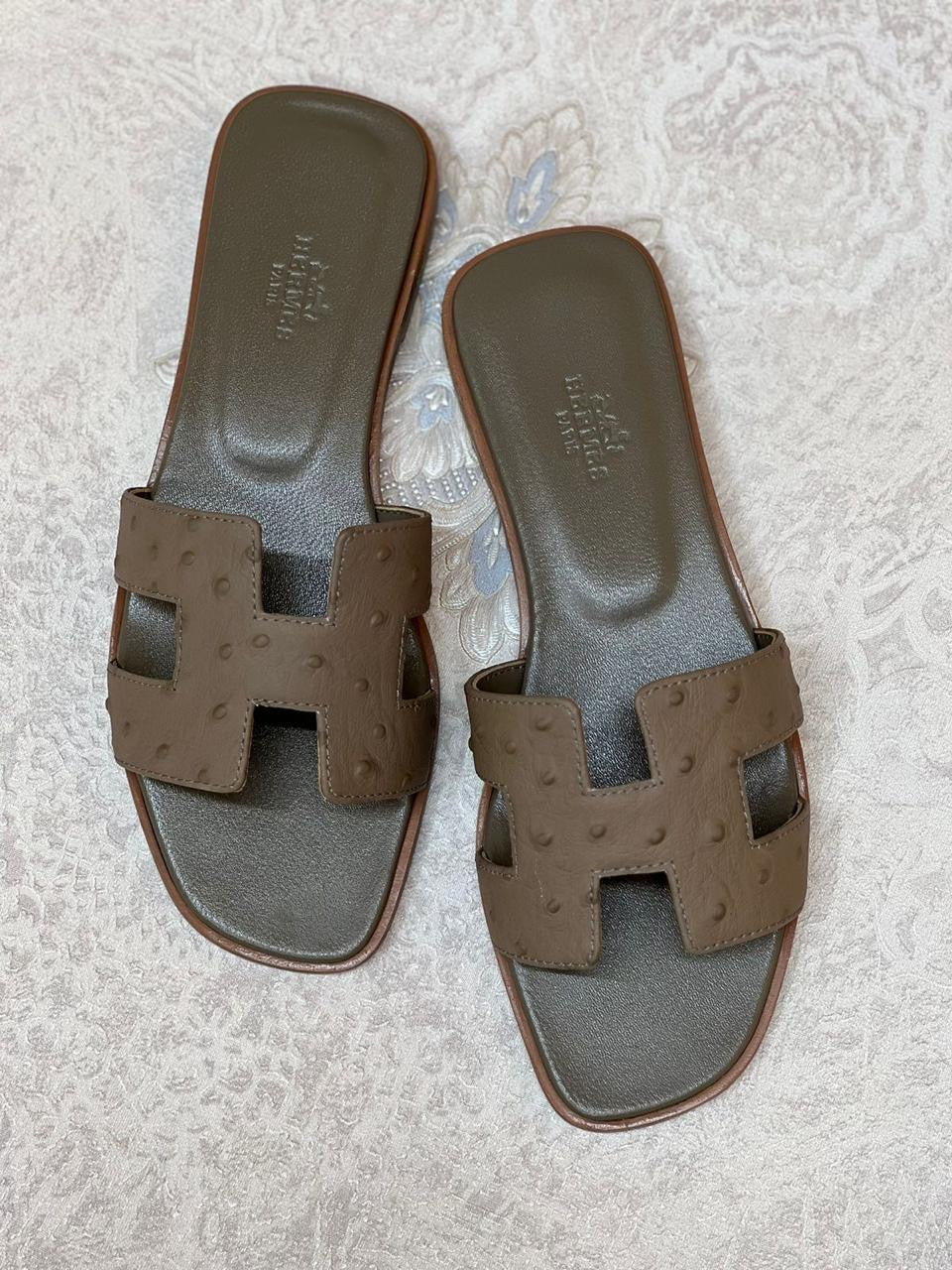 Hermes slippers - ostrich