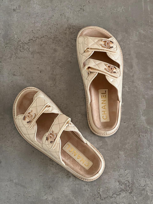 Chanel slippers-beige