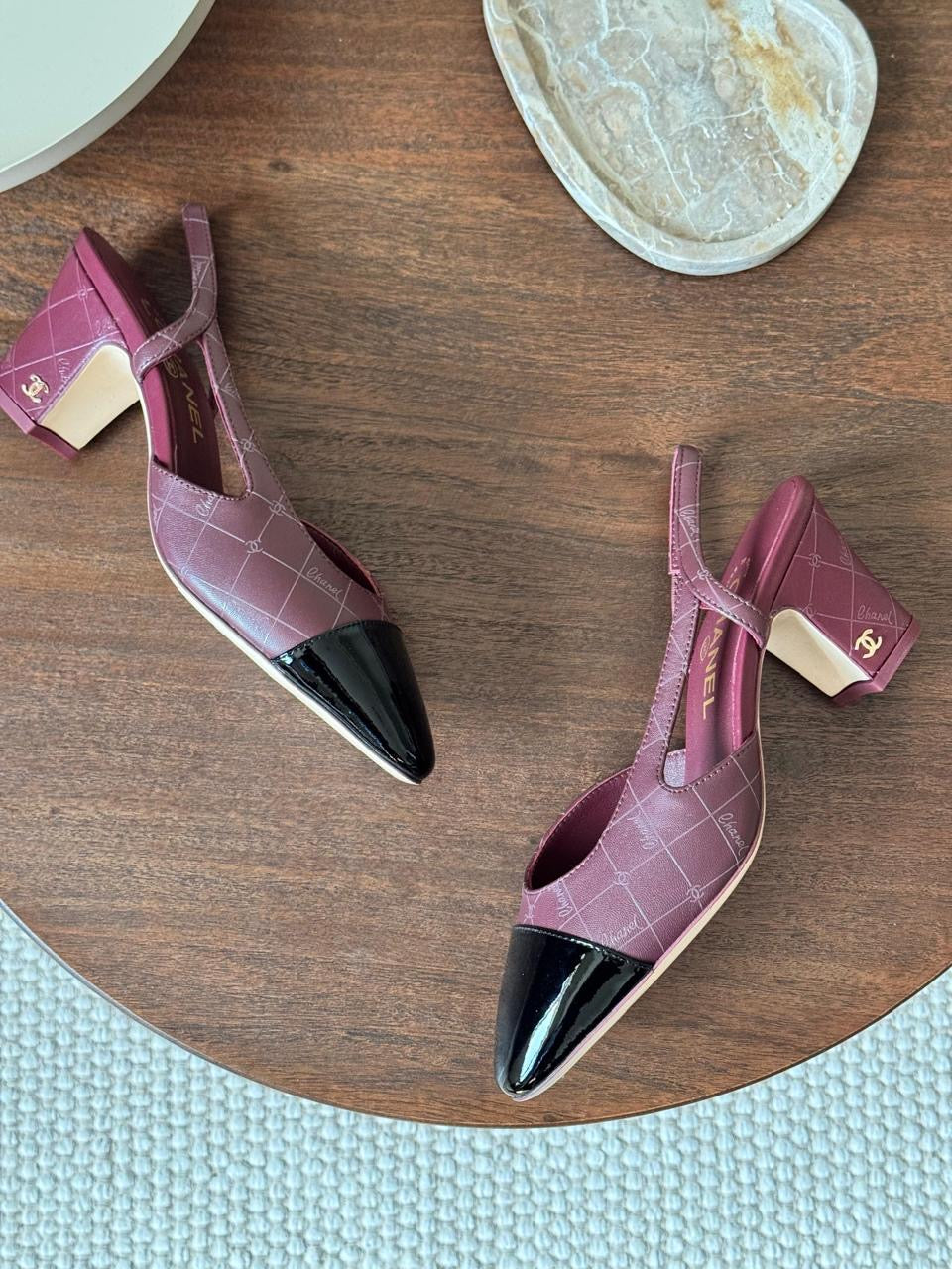 Chanel heels maroon - low - medium heels