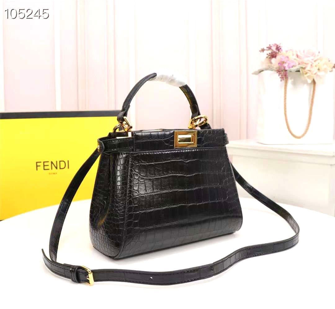 Fendi peekaboo crocodile