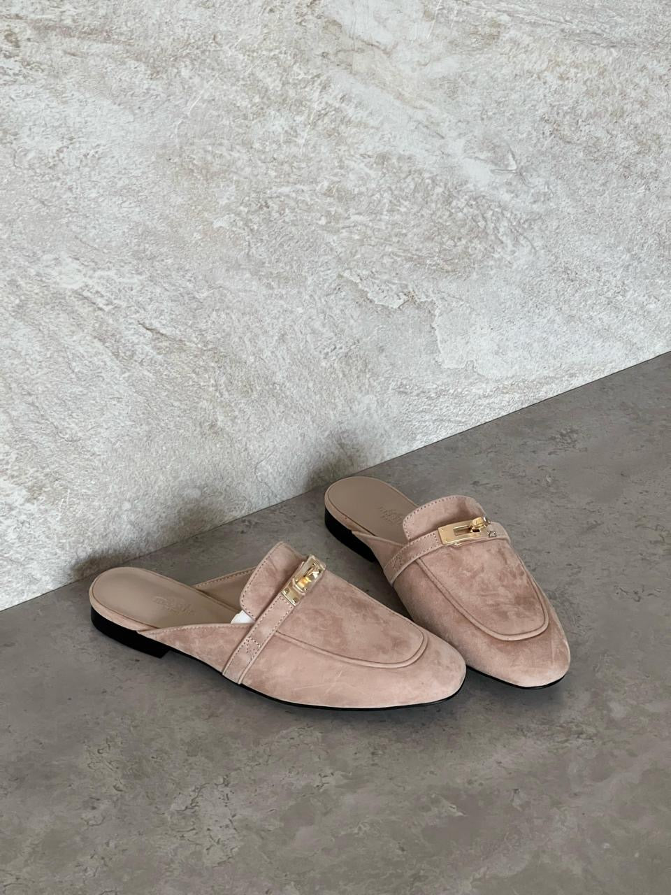 Hermes mules - beige suede