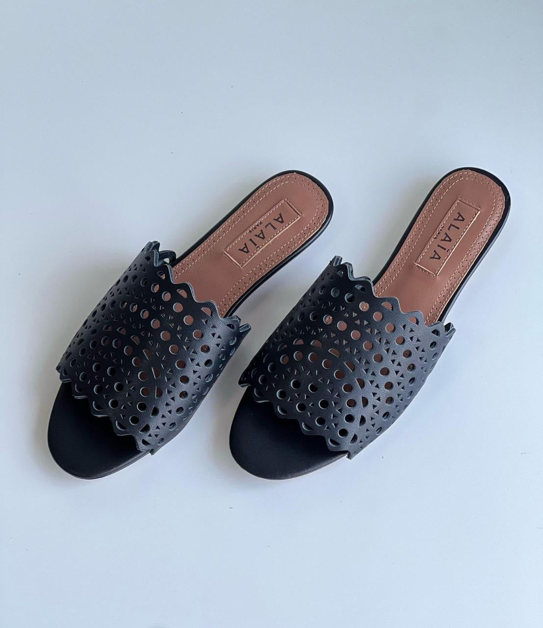 Alaia slippers