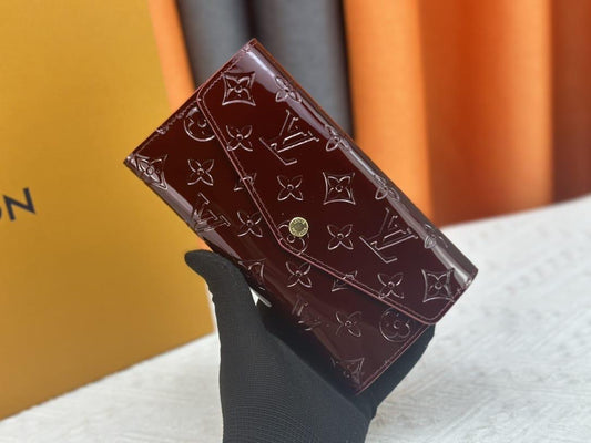 Lv wallet