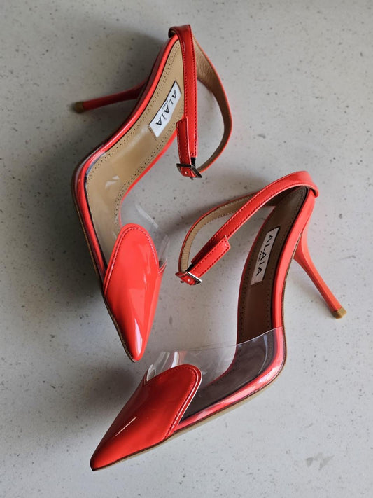 Alaia heels red