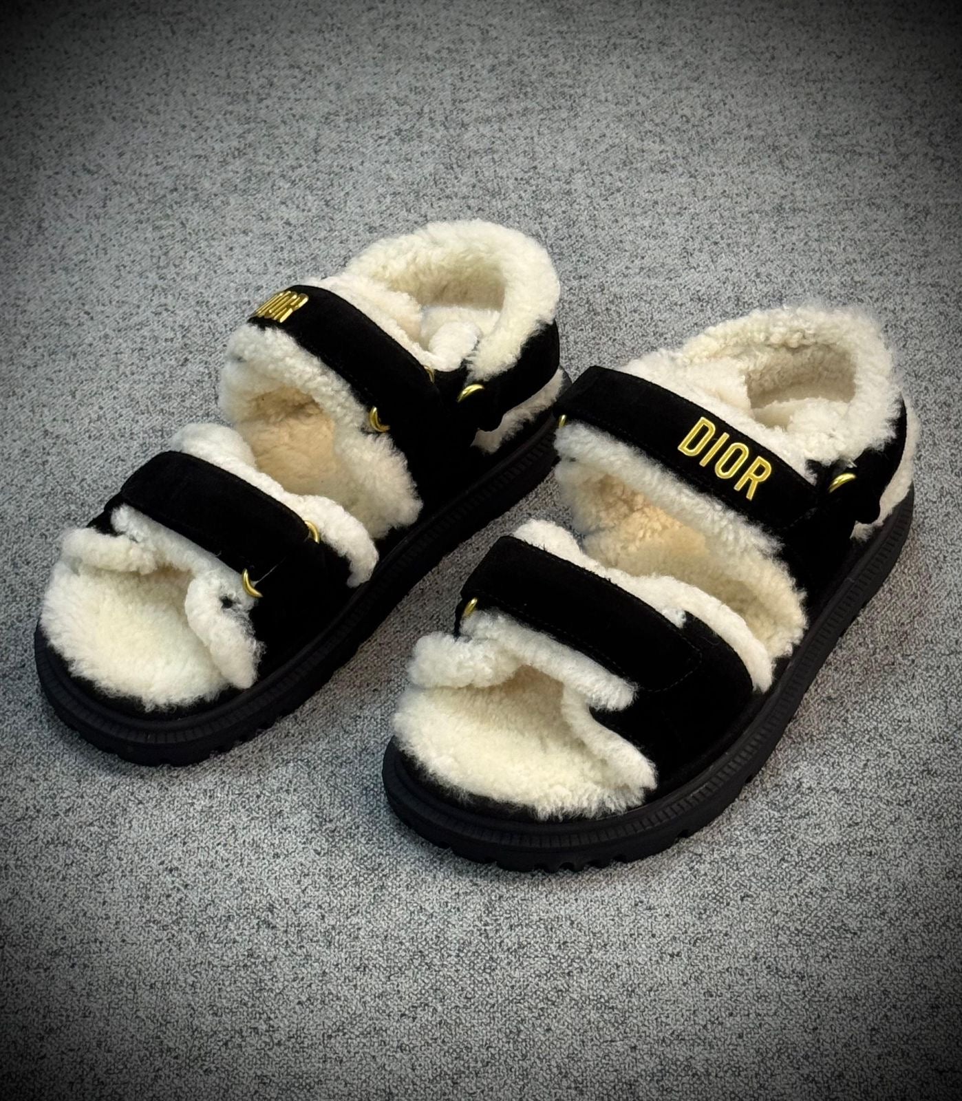 Dior sandals. - fur