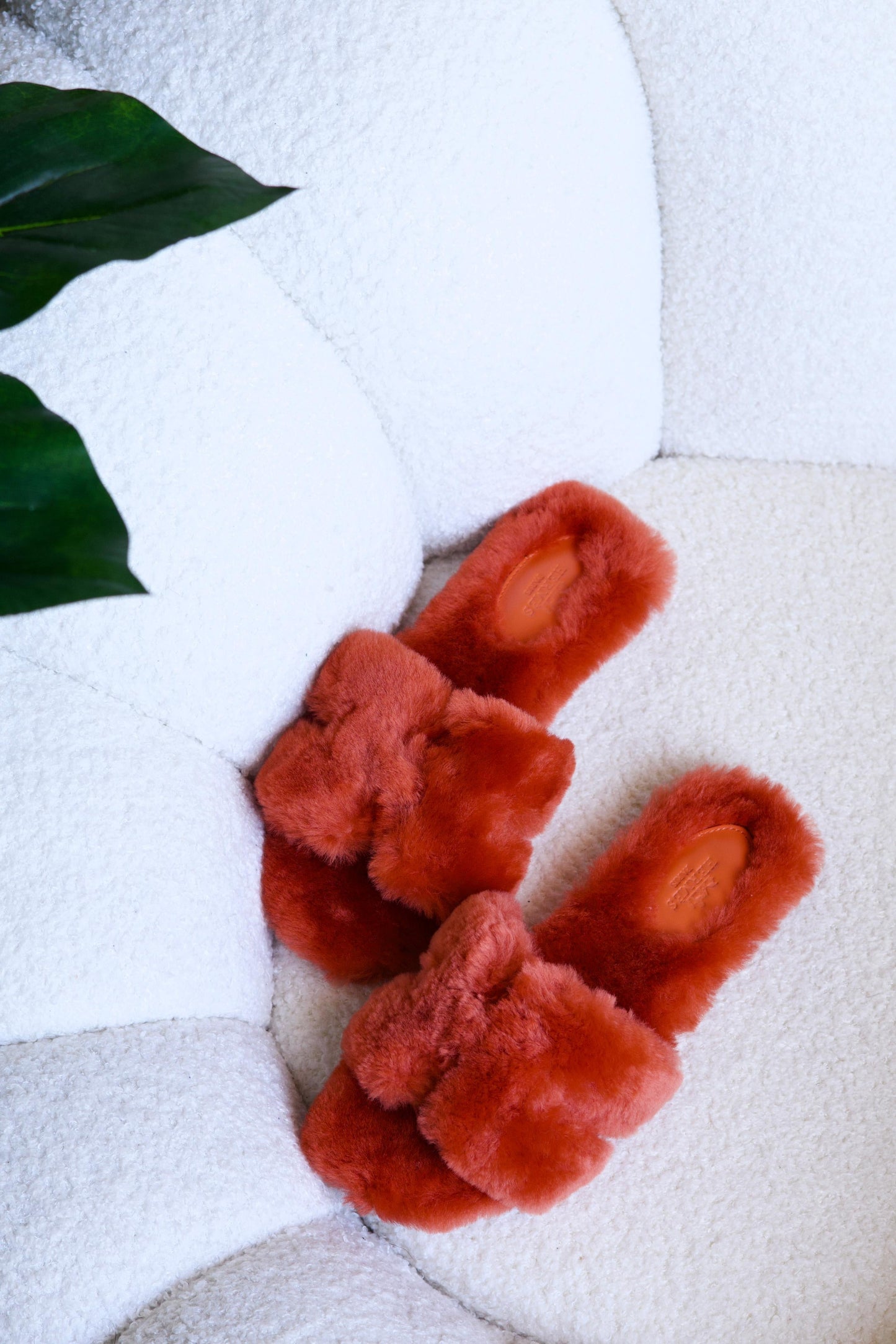 Hermes slippers with fur