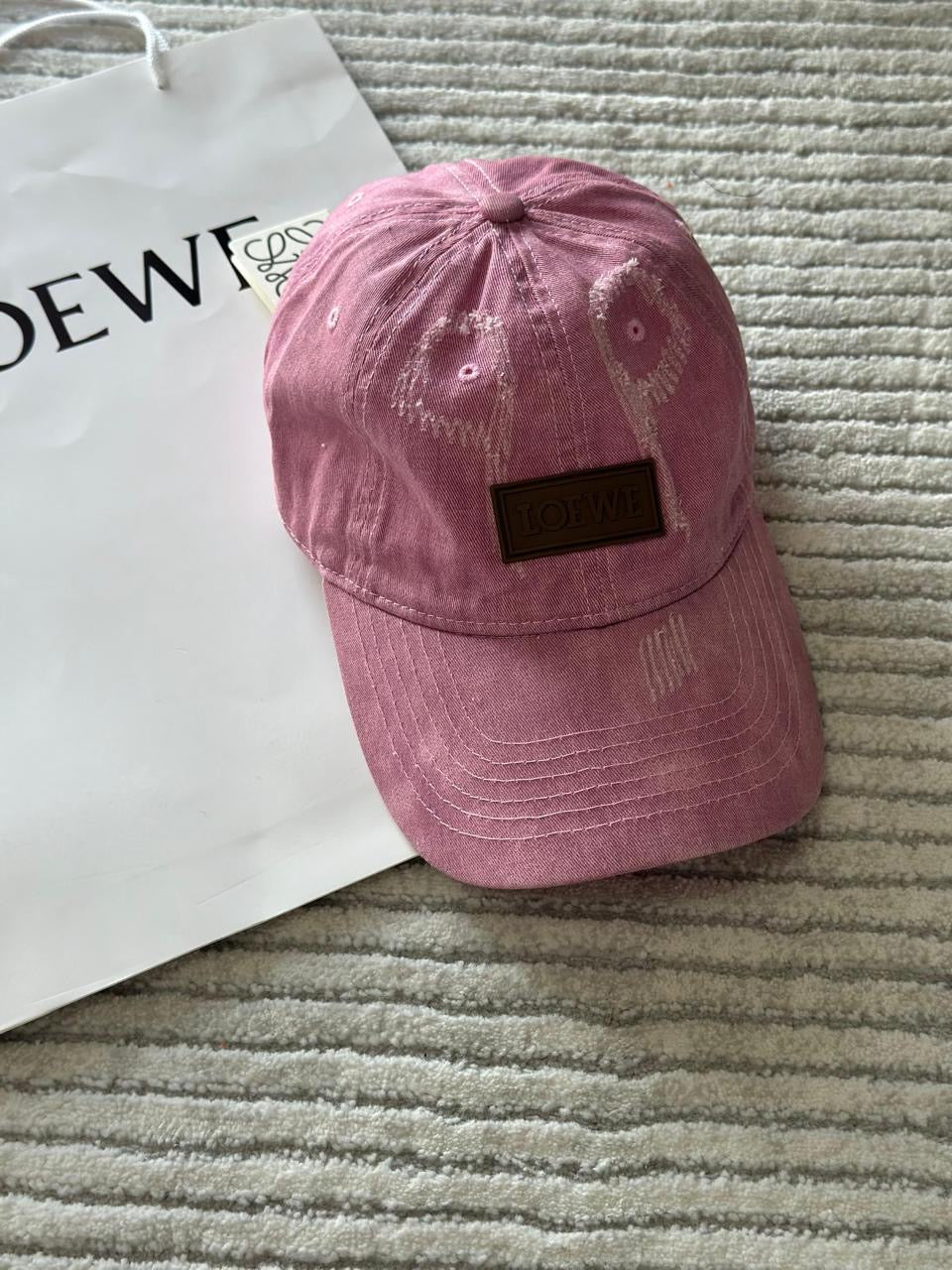 Loewe cap