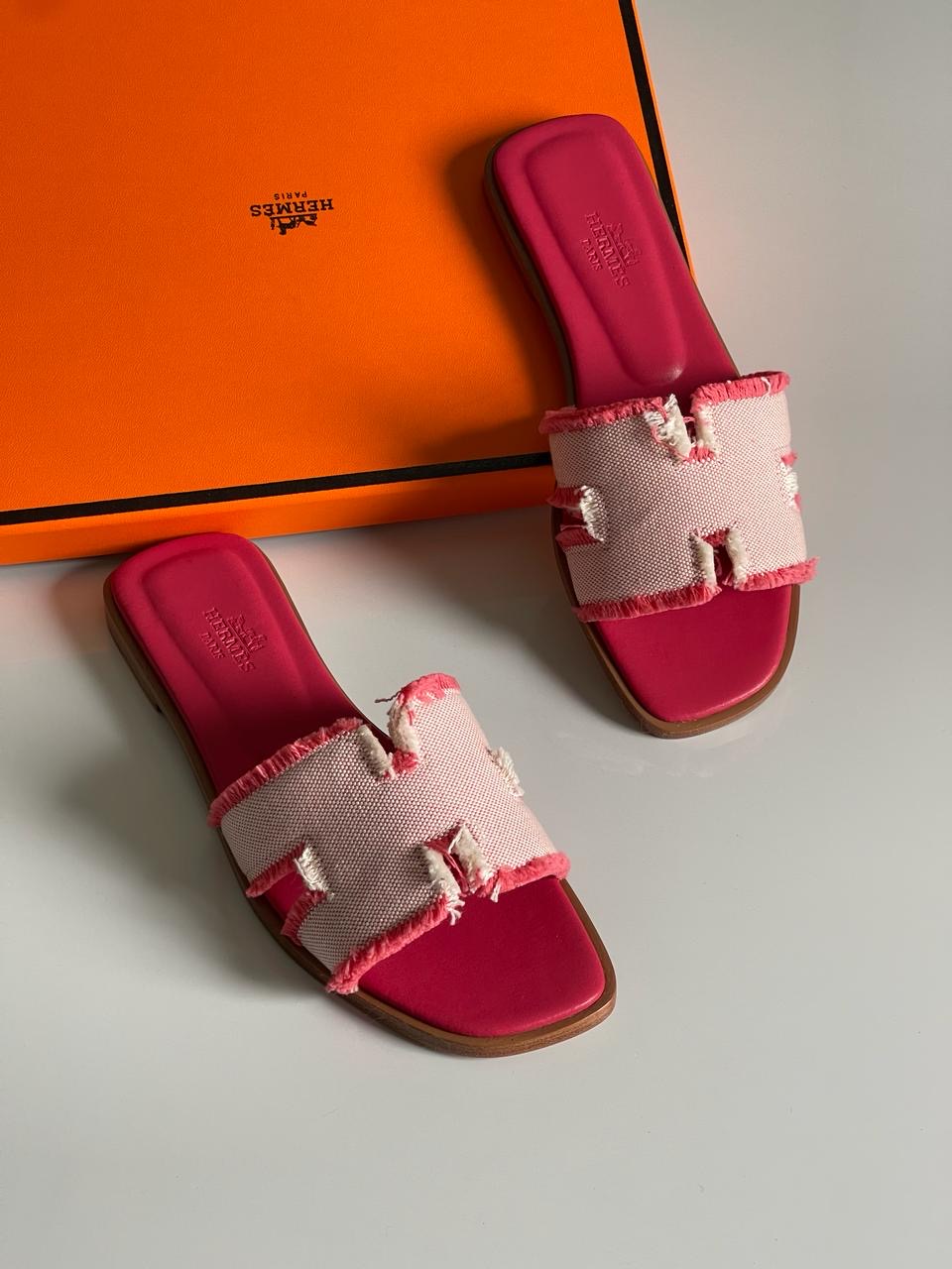 Hermes slippers