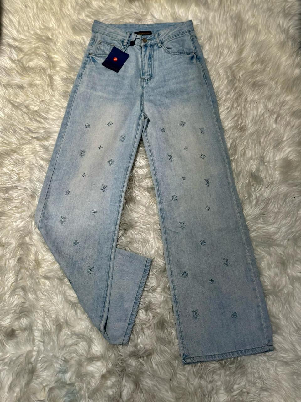 Lv pants