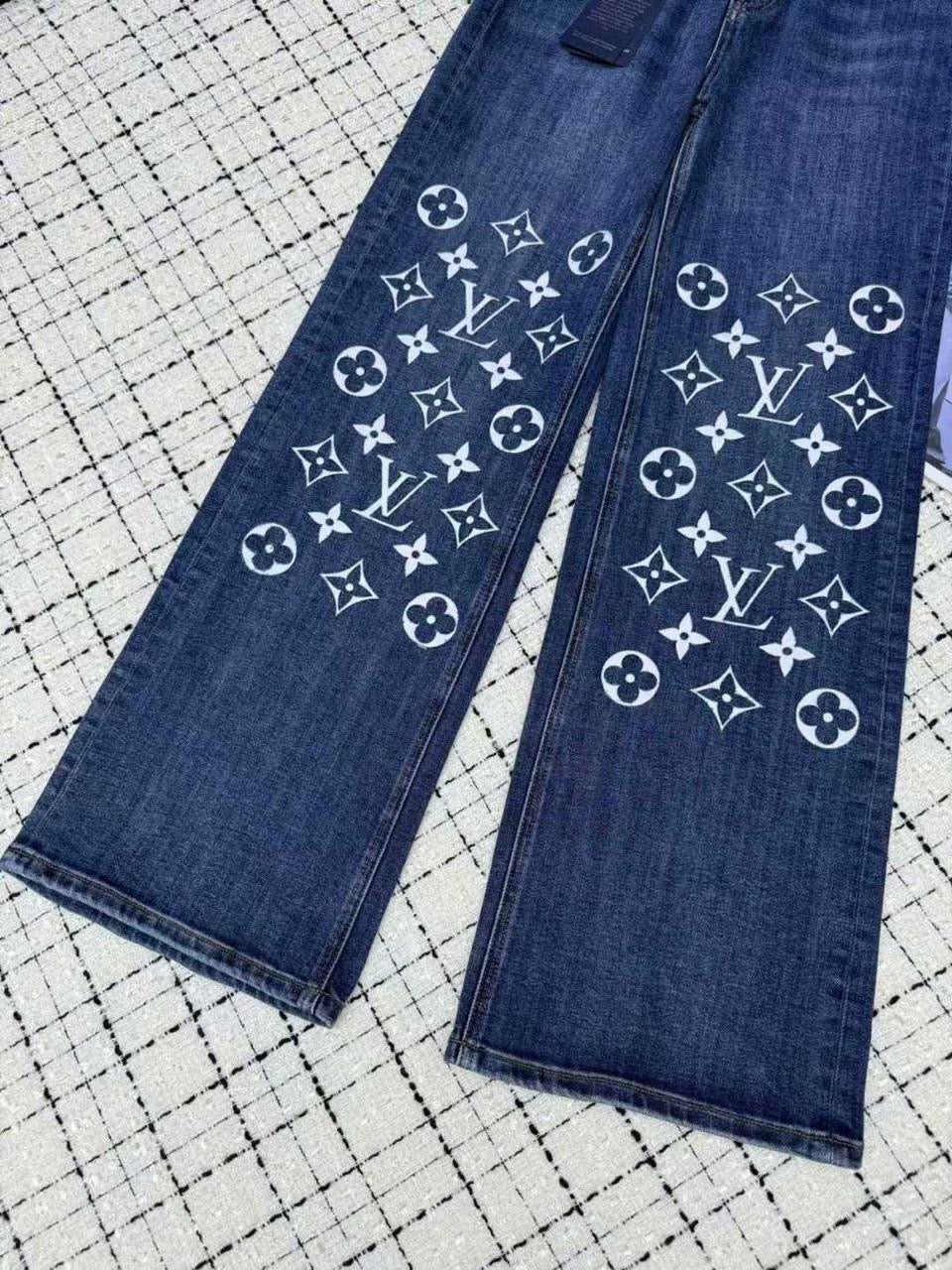 Lv pants