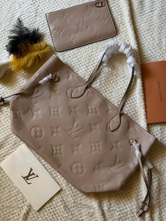 Lv bag tote