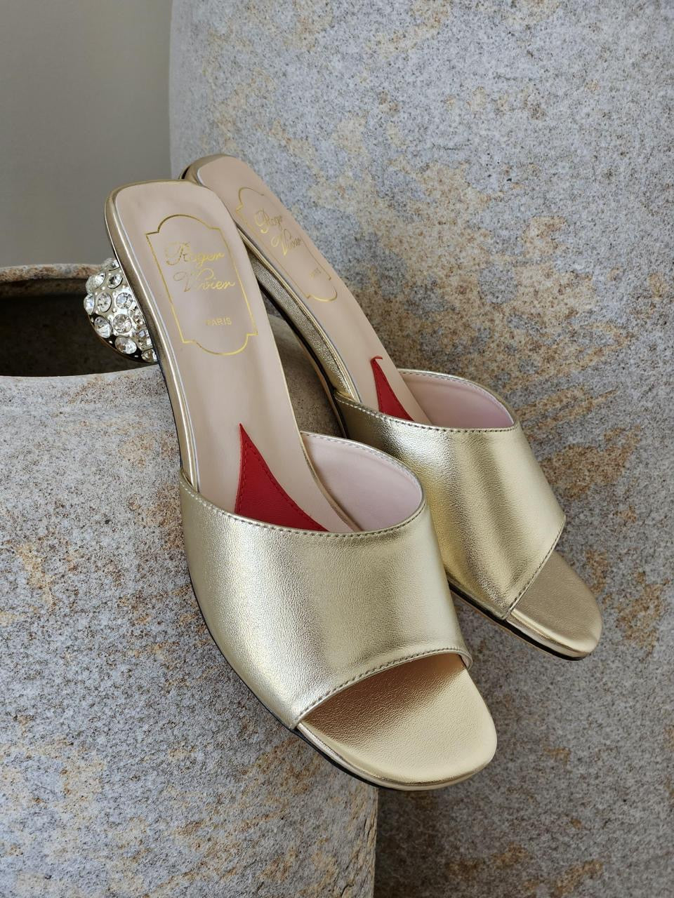 Roger vivier sandals heels