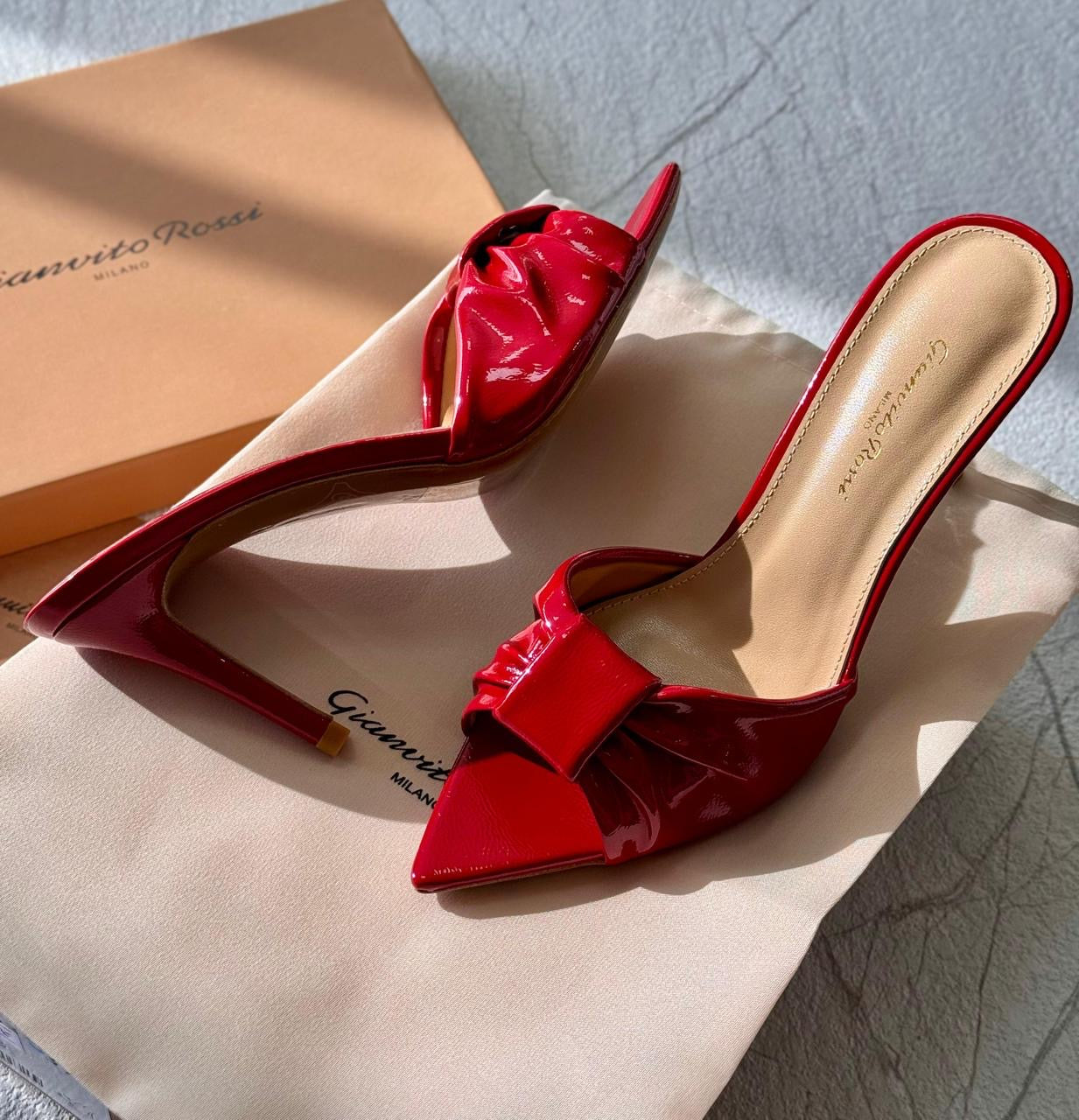 G rossi sandals heels