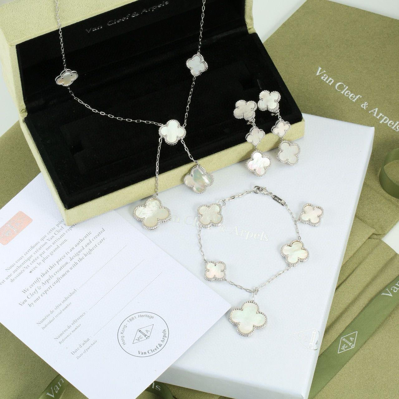 Van cleef jewelry set