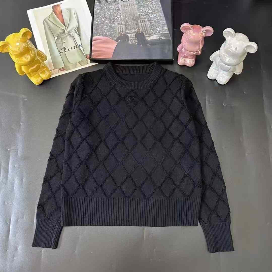 Chanel sweater