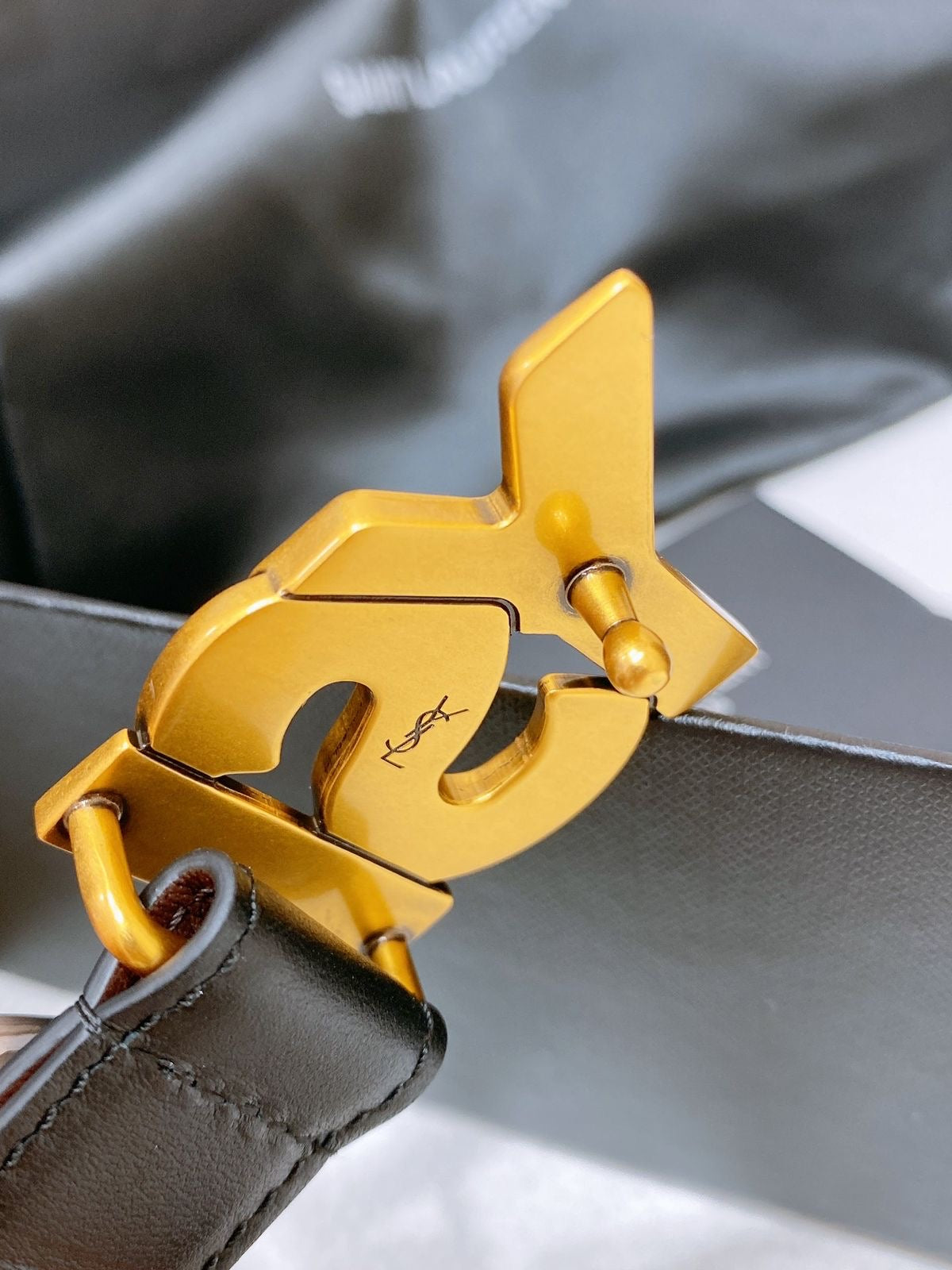Ysl belt