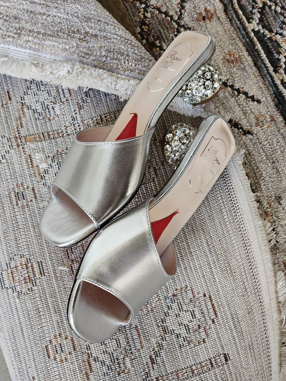 Roger vivier sandals heels