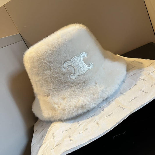 Celine hat