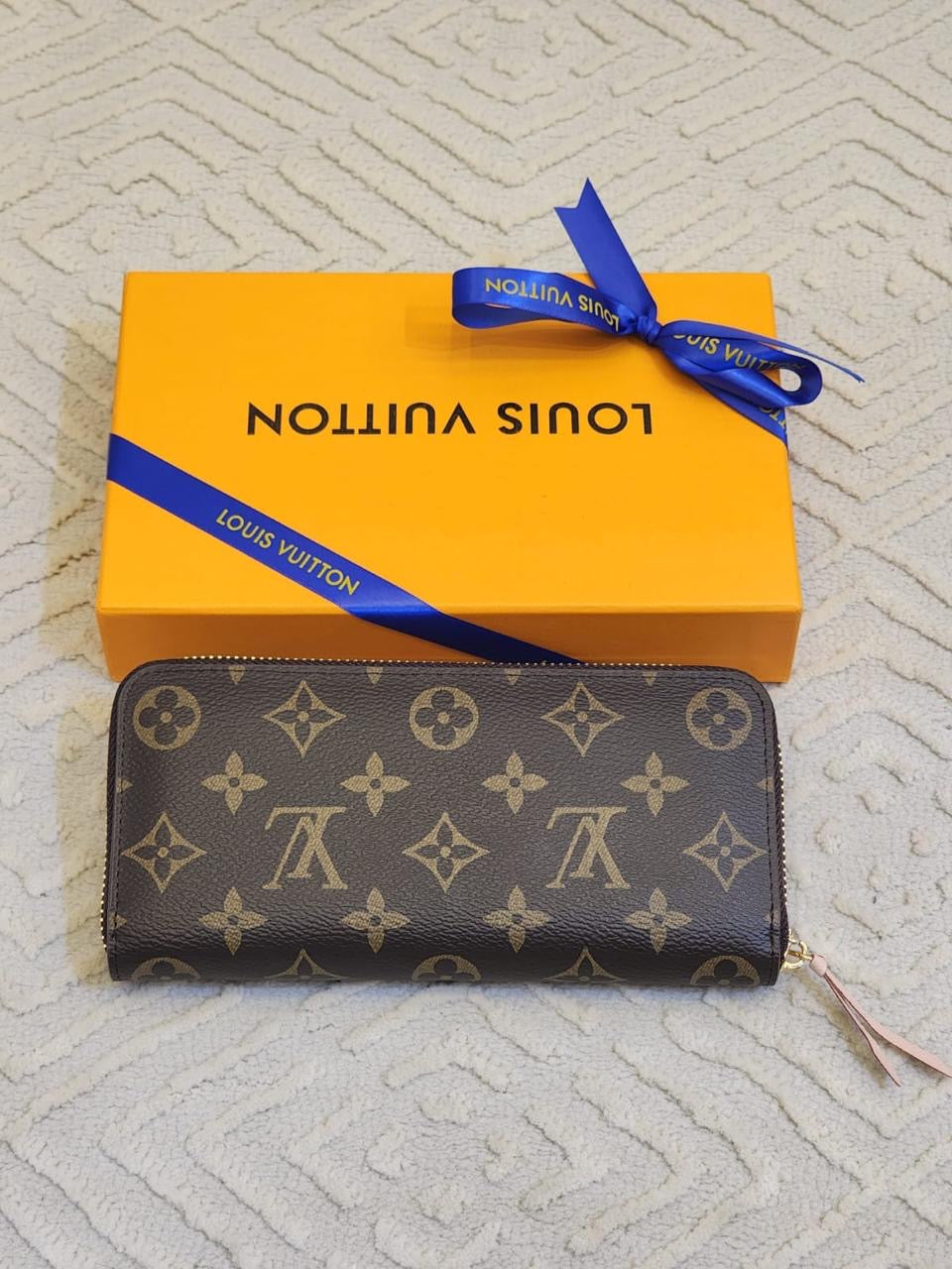 Lv wallet