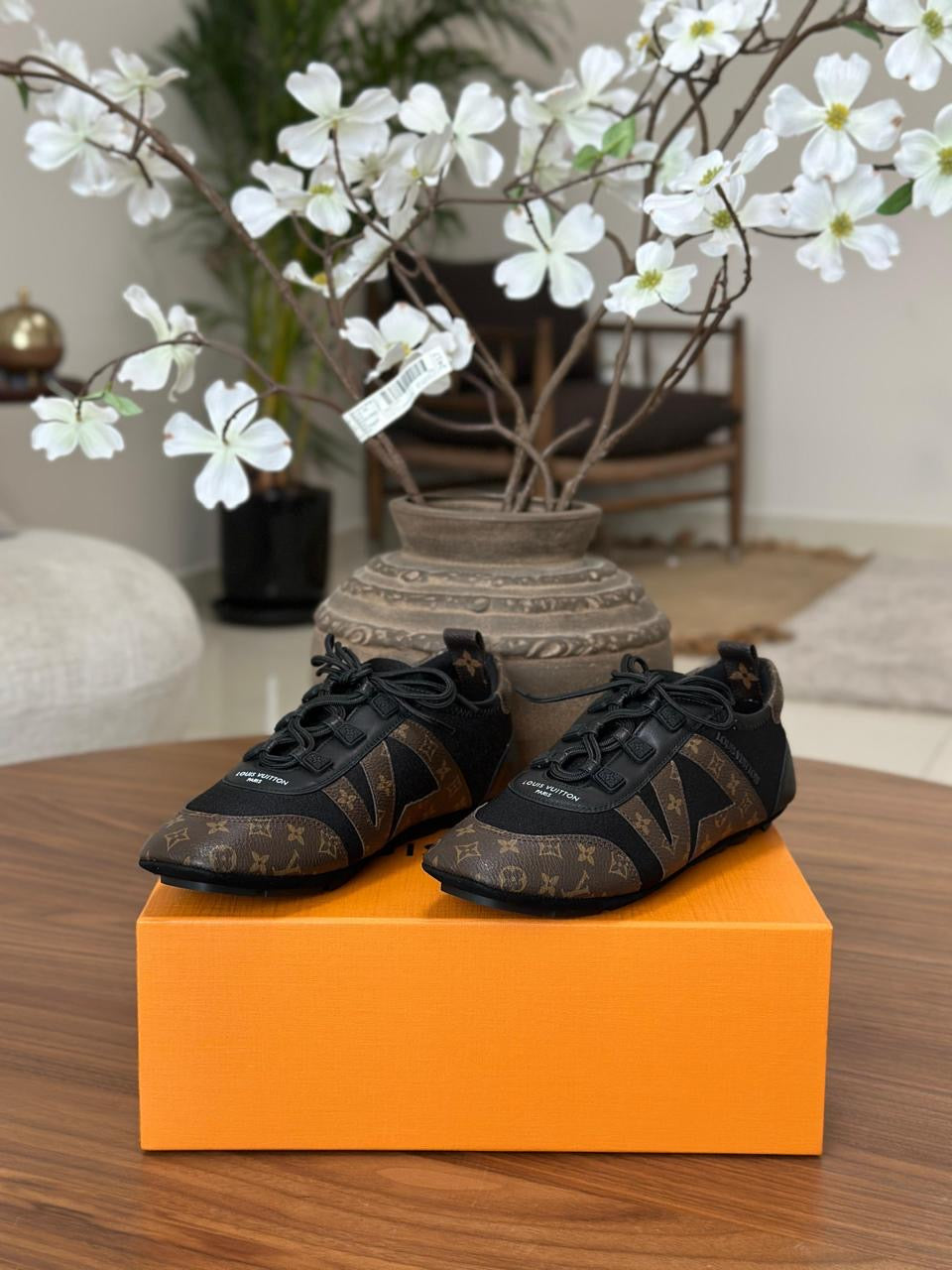 Lv sneakers