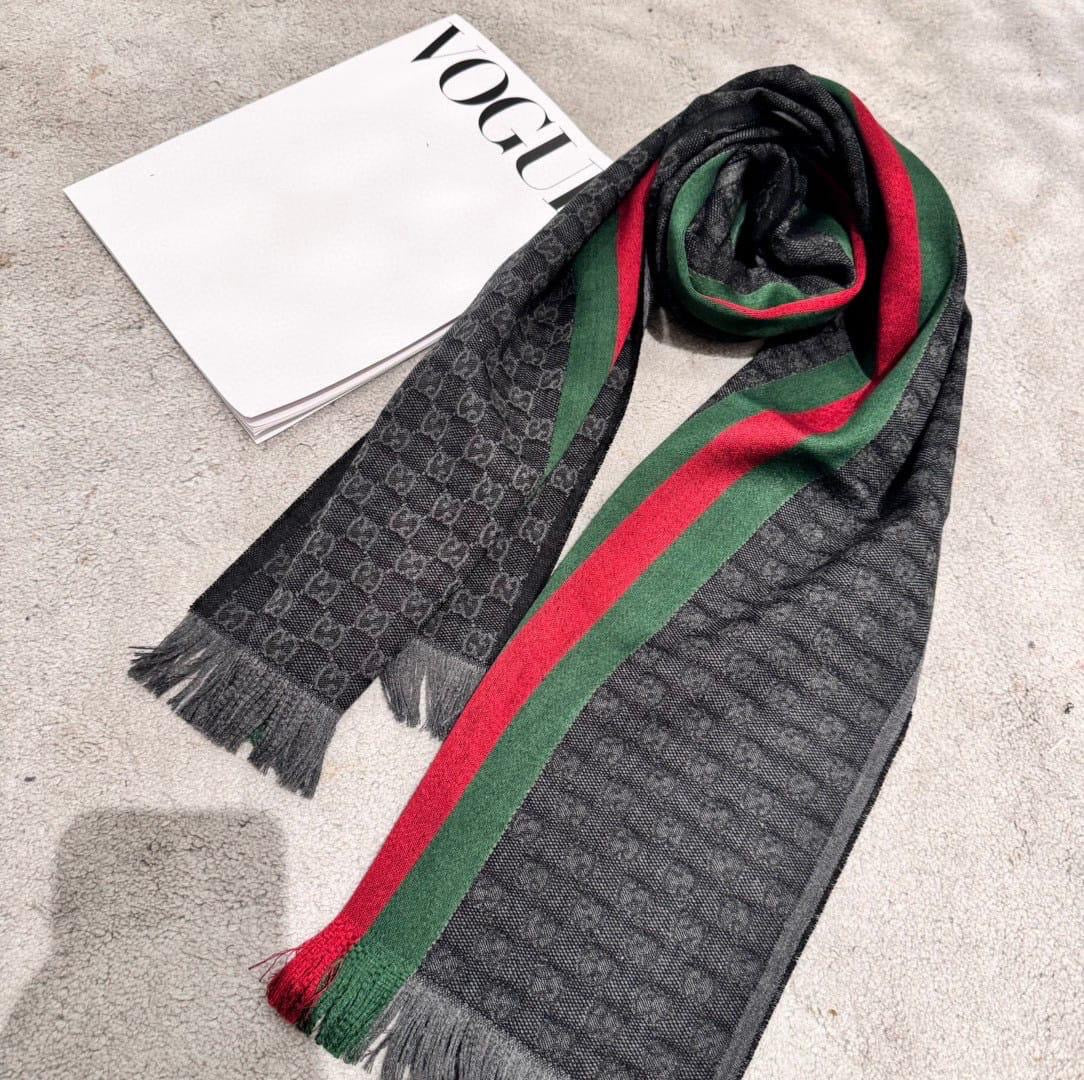 Gucci scarf