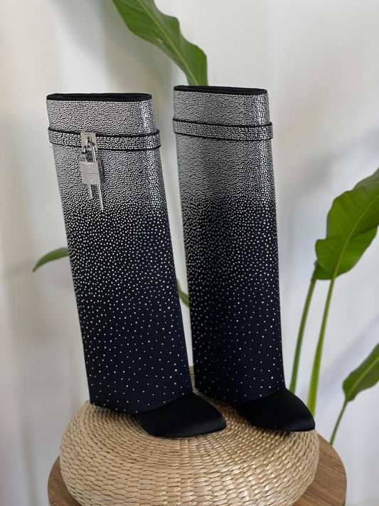 Guvenchy boots