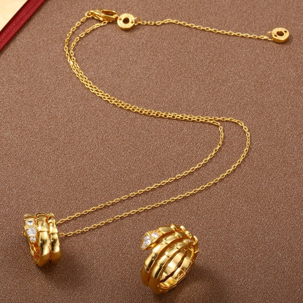 Bvlgari jewelry set