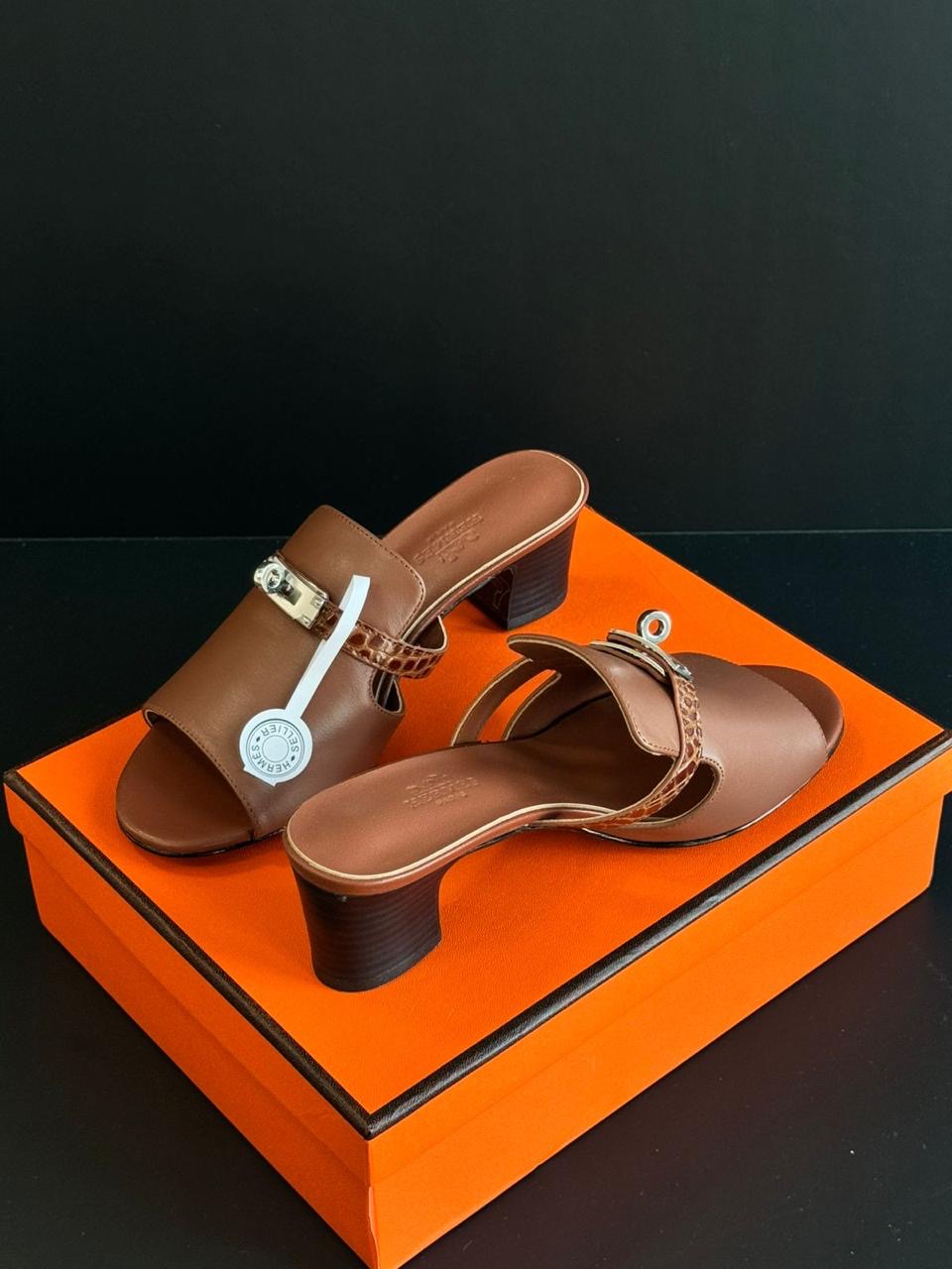 Hermes sandals heels