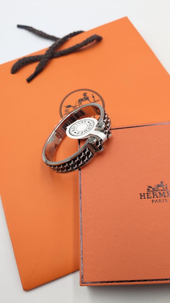 Hermes bangle