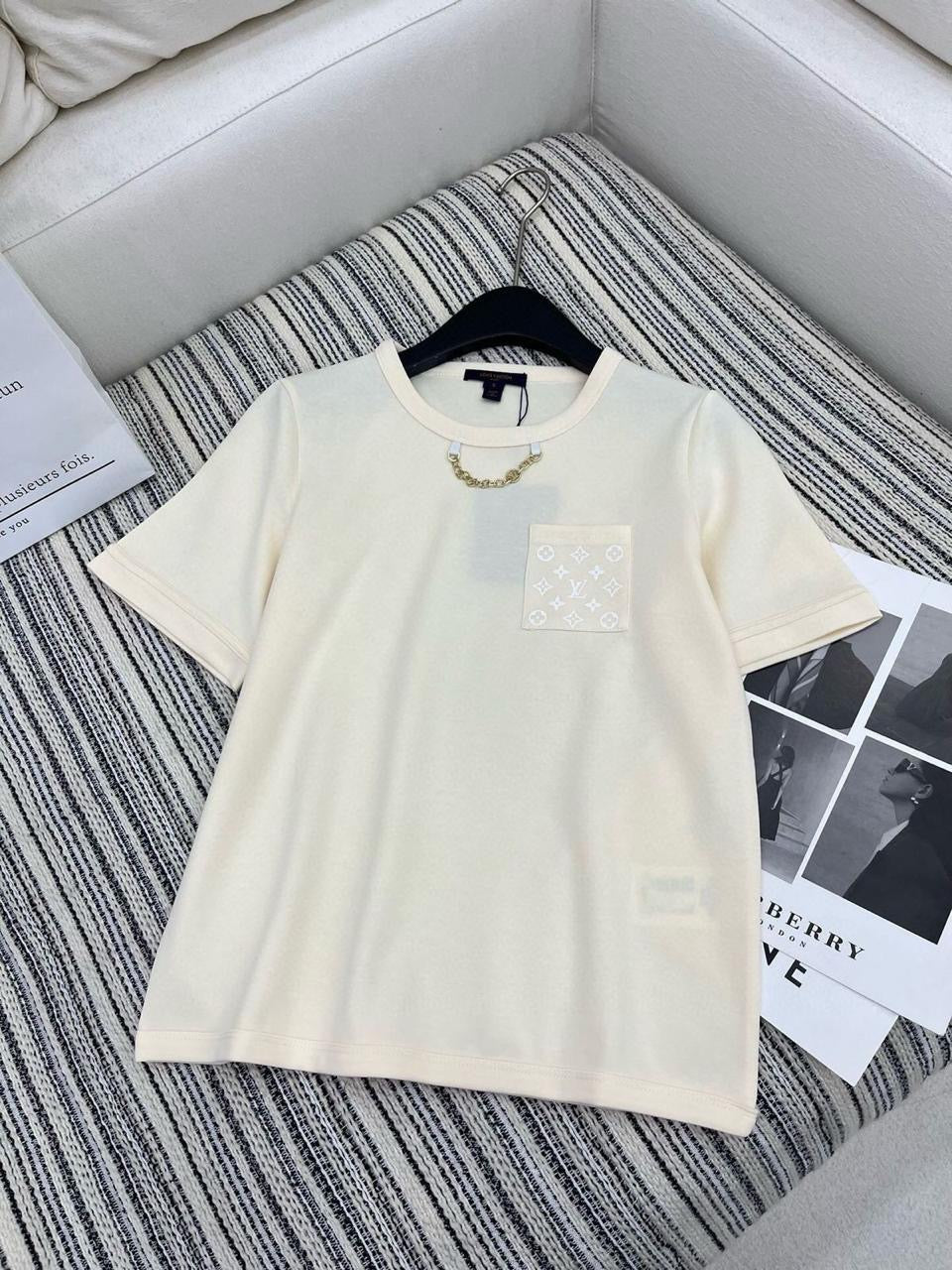 Lv tshirt