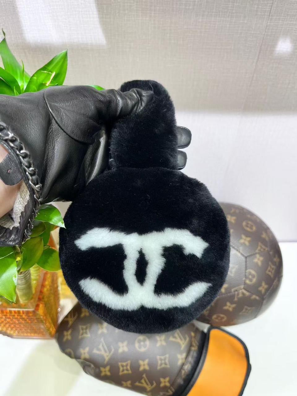 Earmuffs collection