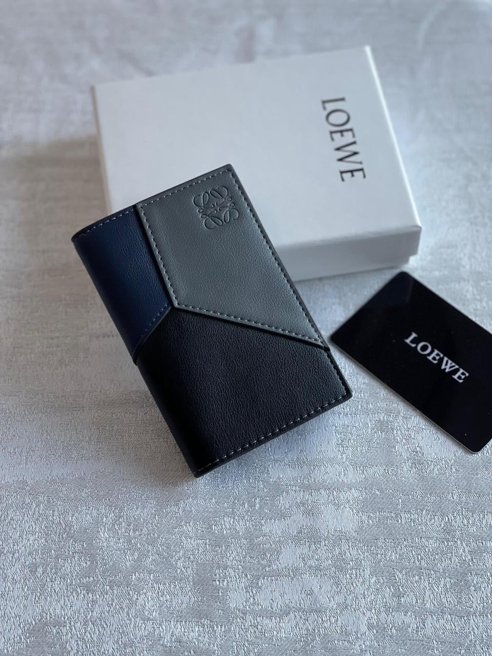 Loewe wallet