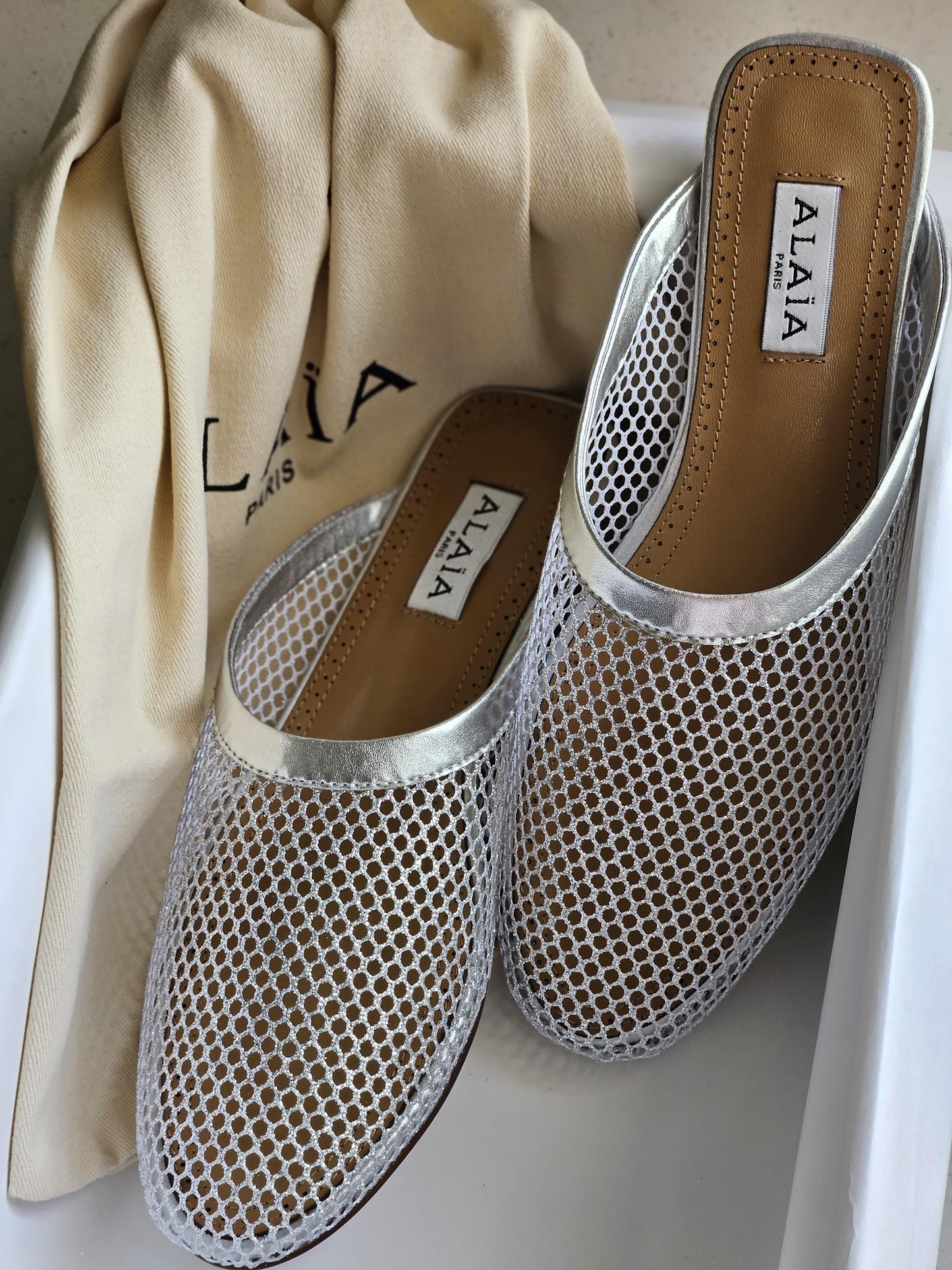 Alaia slippers