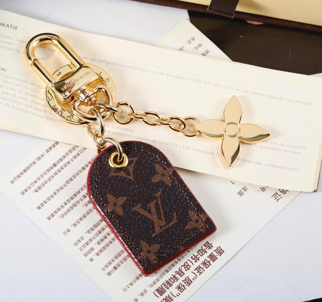 Lv keychain