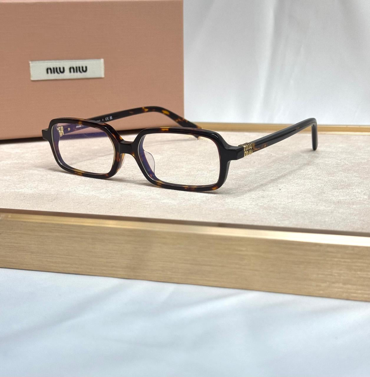 Collection of transparent sunglasses