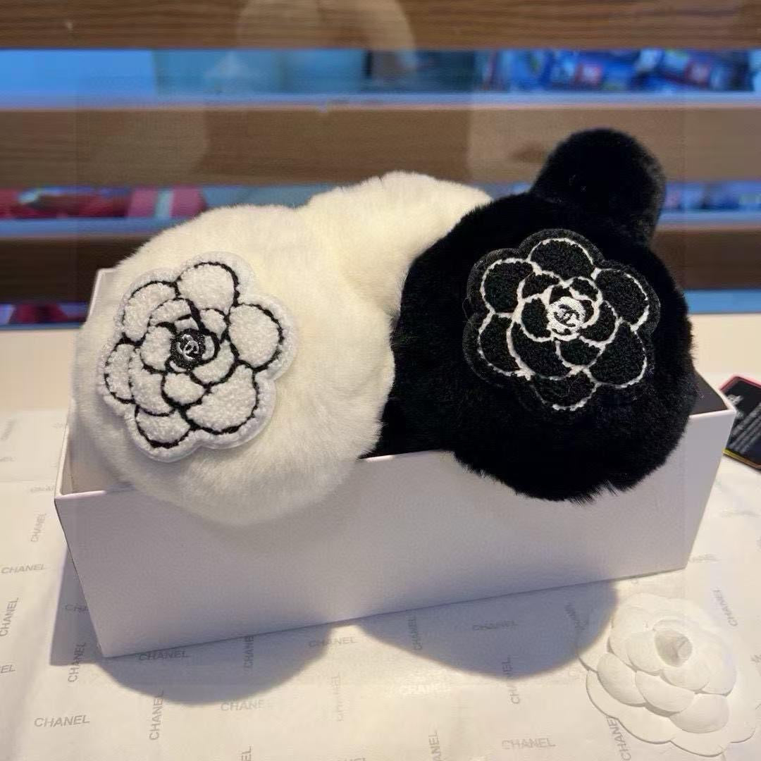 Earmuffs collection