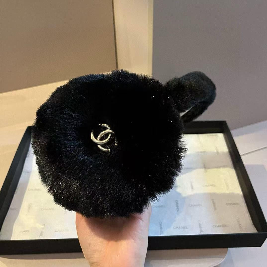 Earmuffs collection