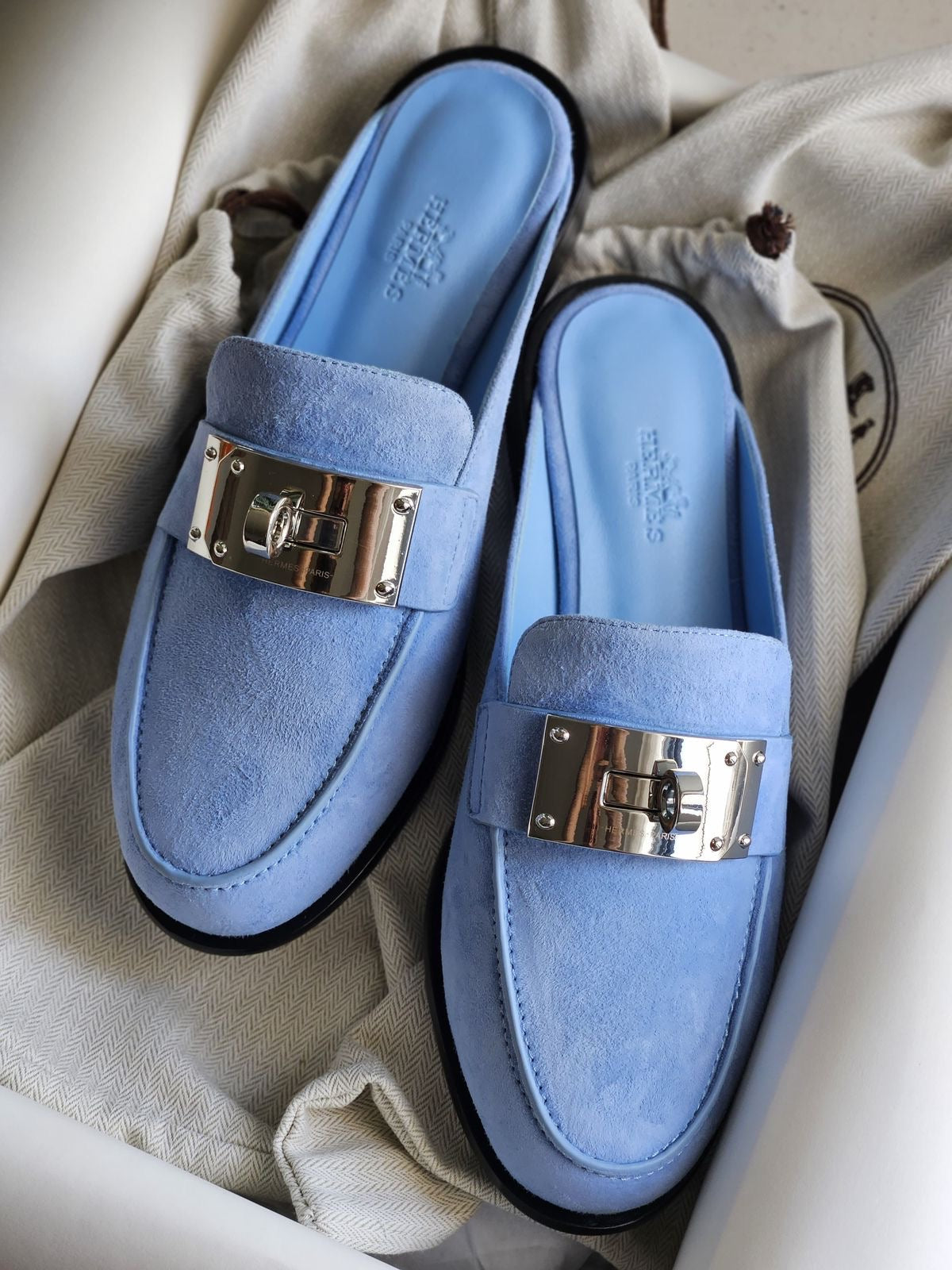 Hermes mules