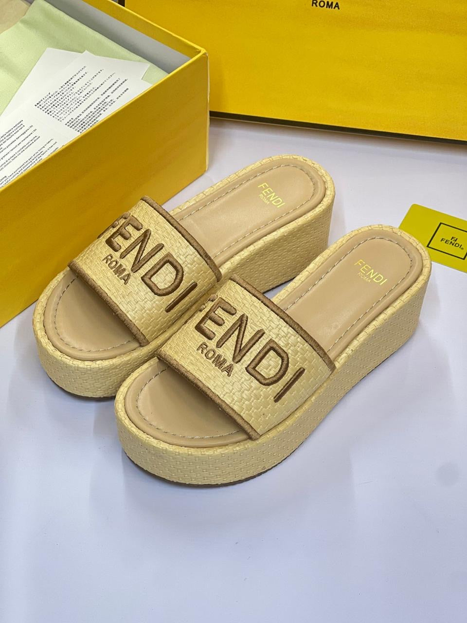 Fendi slippers - wedges