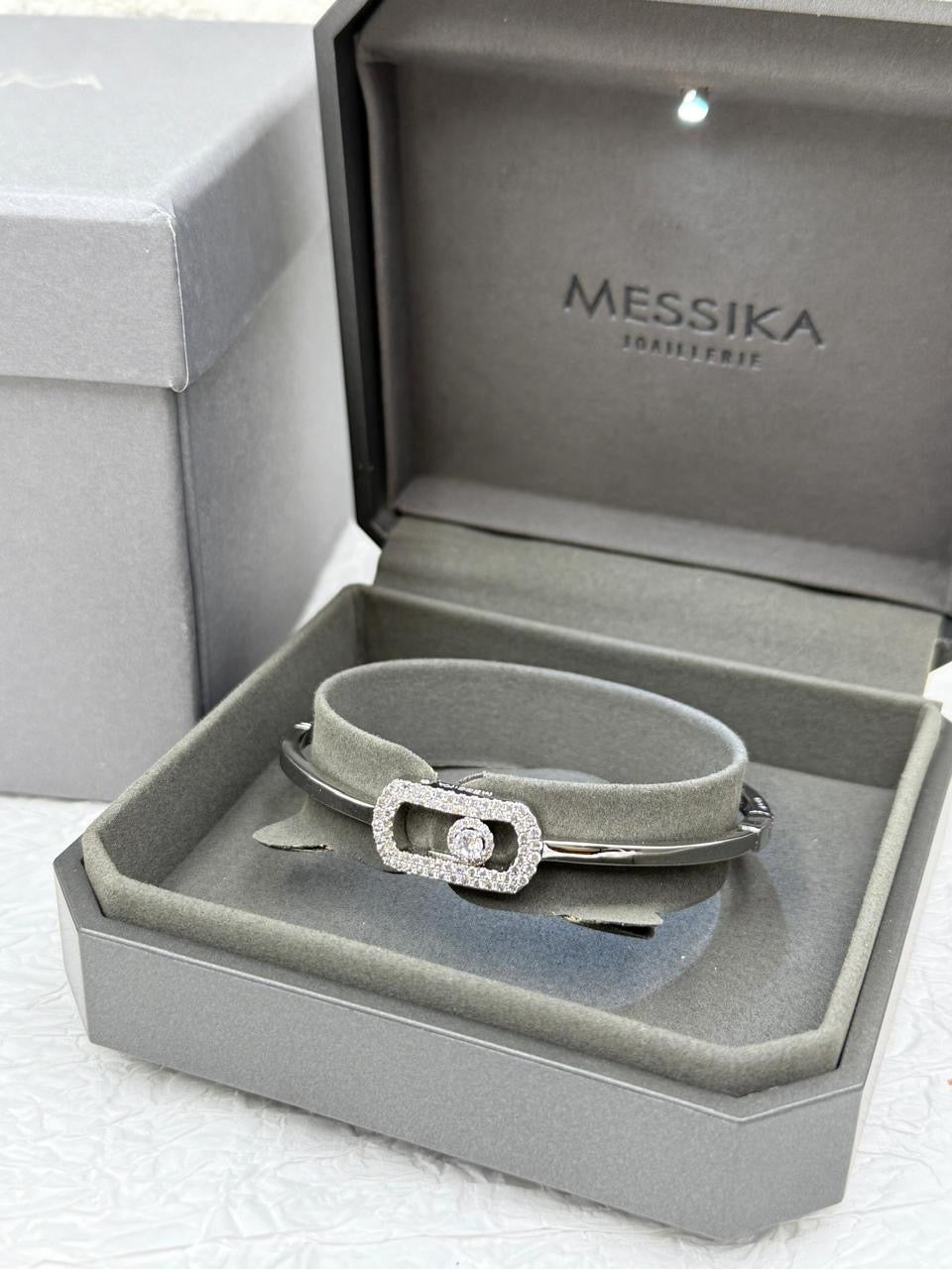 Messika bangle