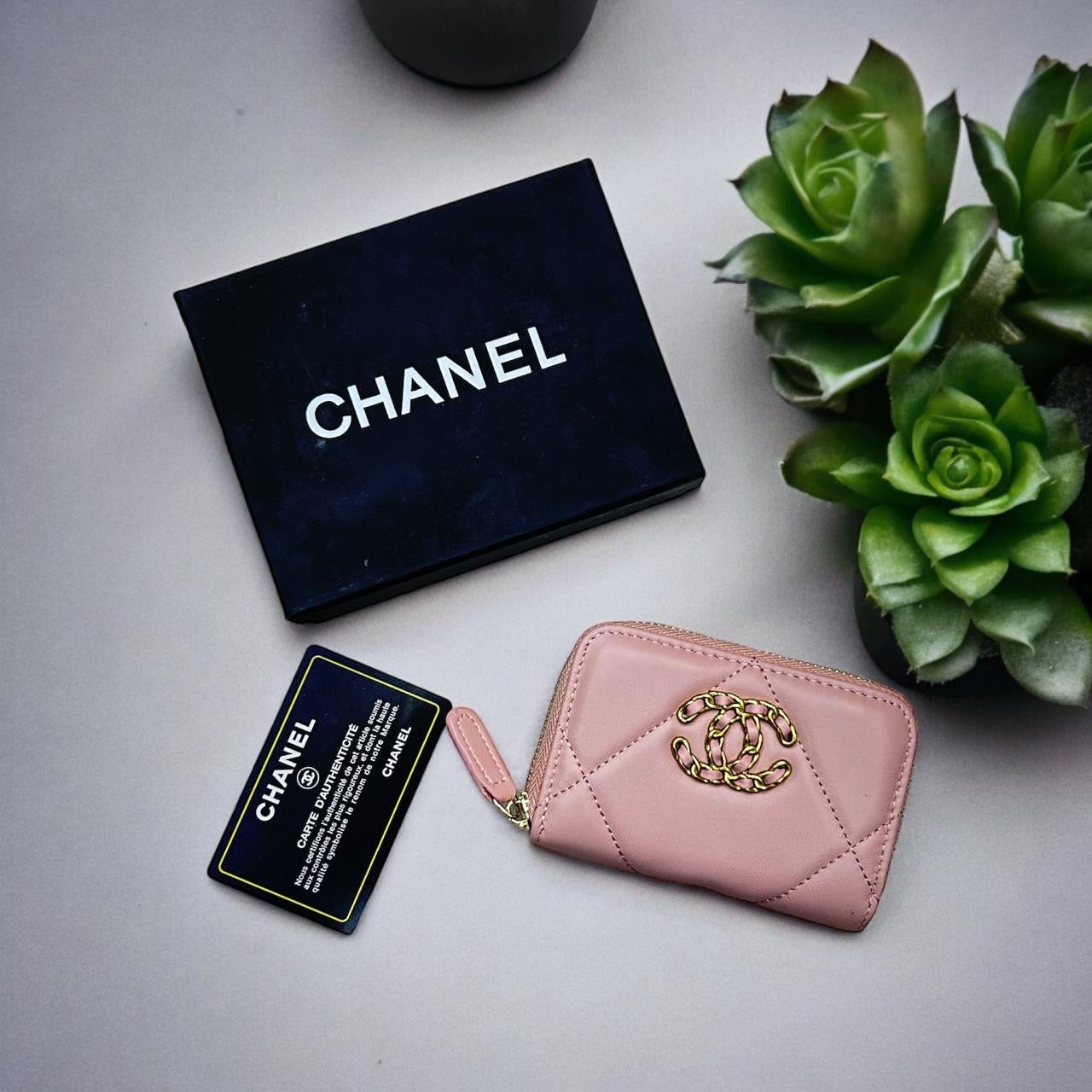 Chanel wallet