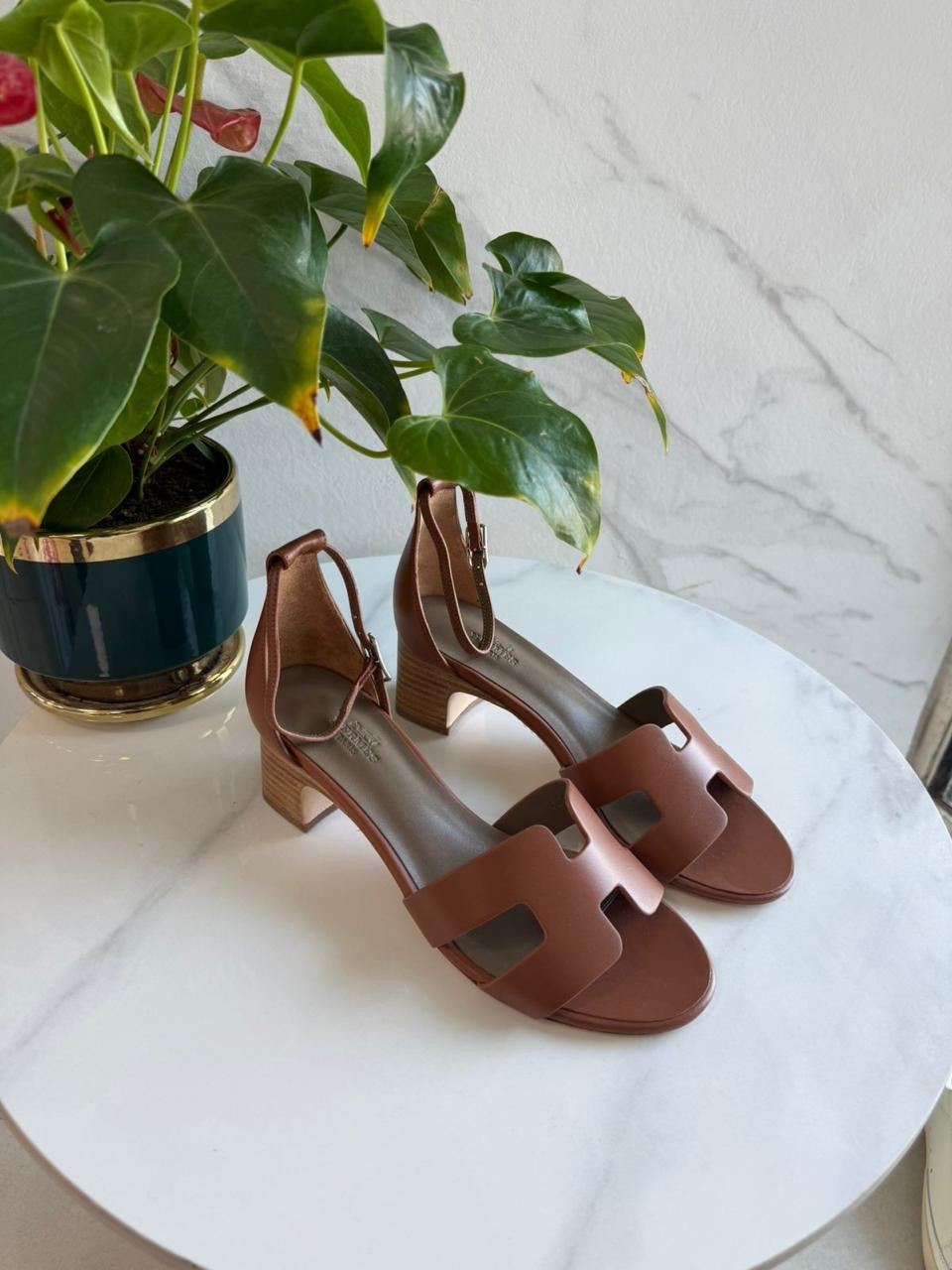 Hermes sandals heels
